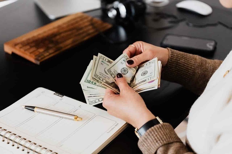 The Requirements You Have To Meet When Applying Cash Advance Loans