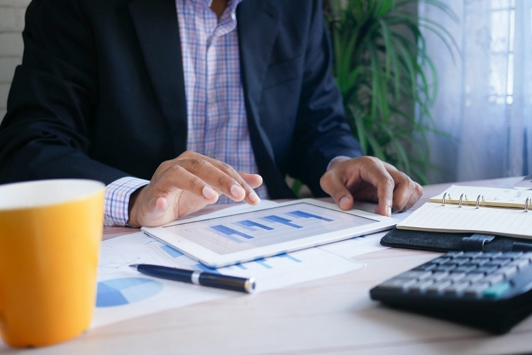 5 Benefitsof Hiringan Accounting Firmfor your Business